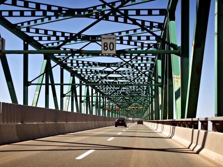 3_Rivières_A55_pont_Laviolette_sur_St-Laurent v5.jpg